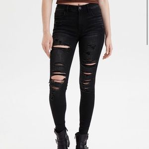 AE Black High-Rise Distressed Jegging